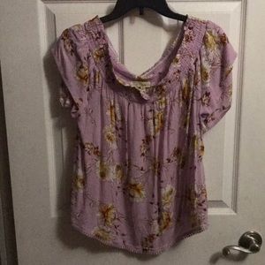 Flower top with off the shoulder sleeves